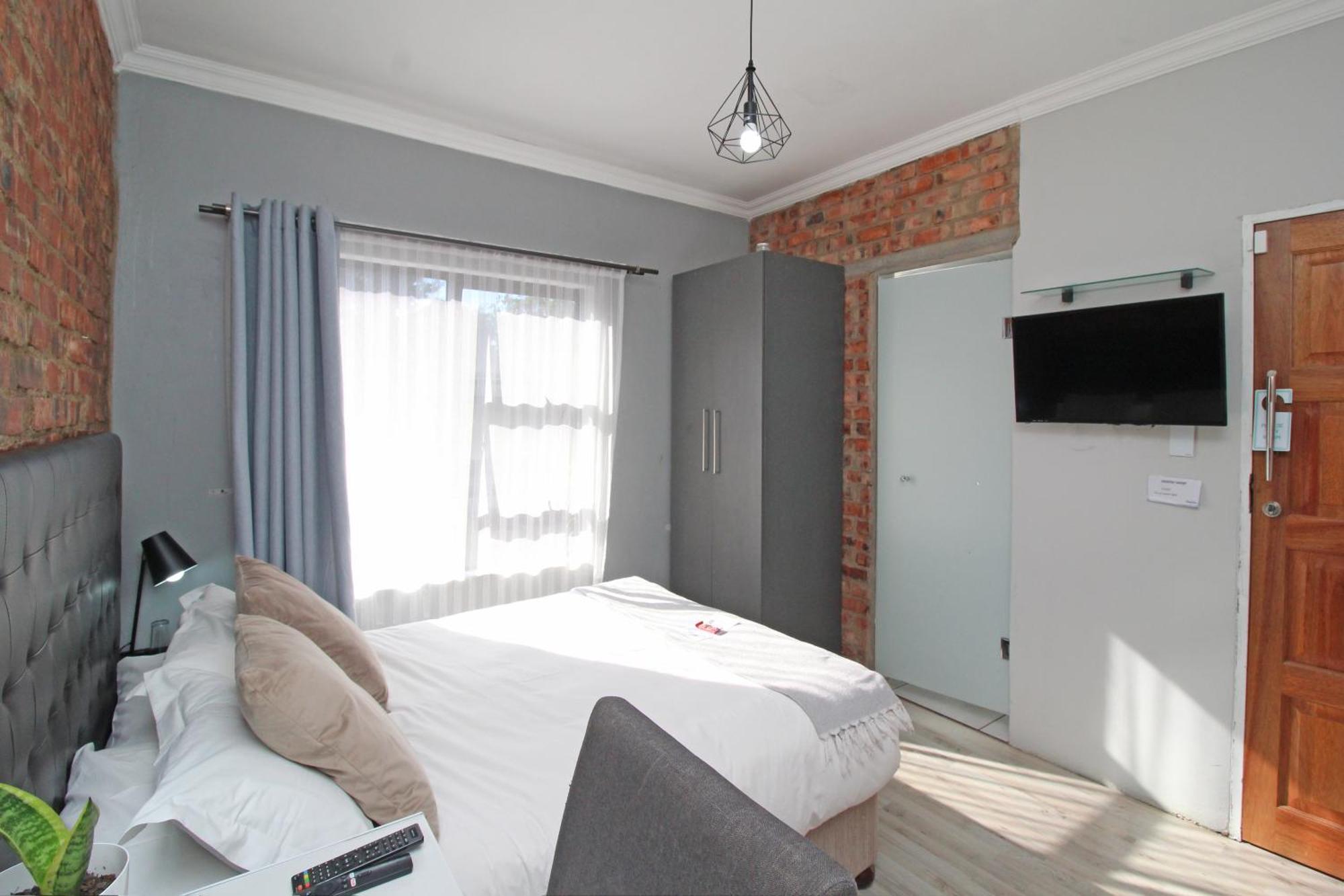 The Chameleon Hotel เซนทูเรียน ภายนอก รูปภาพ
